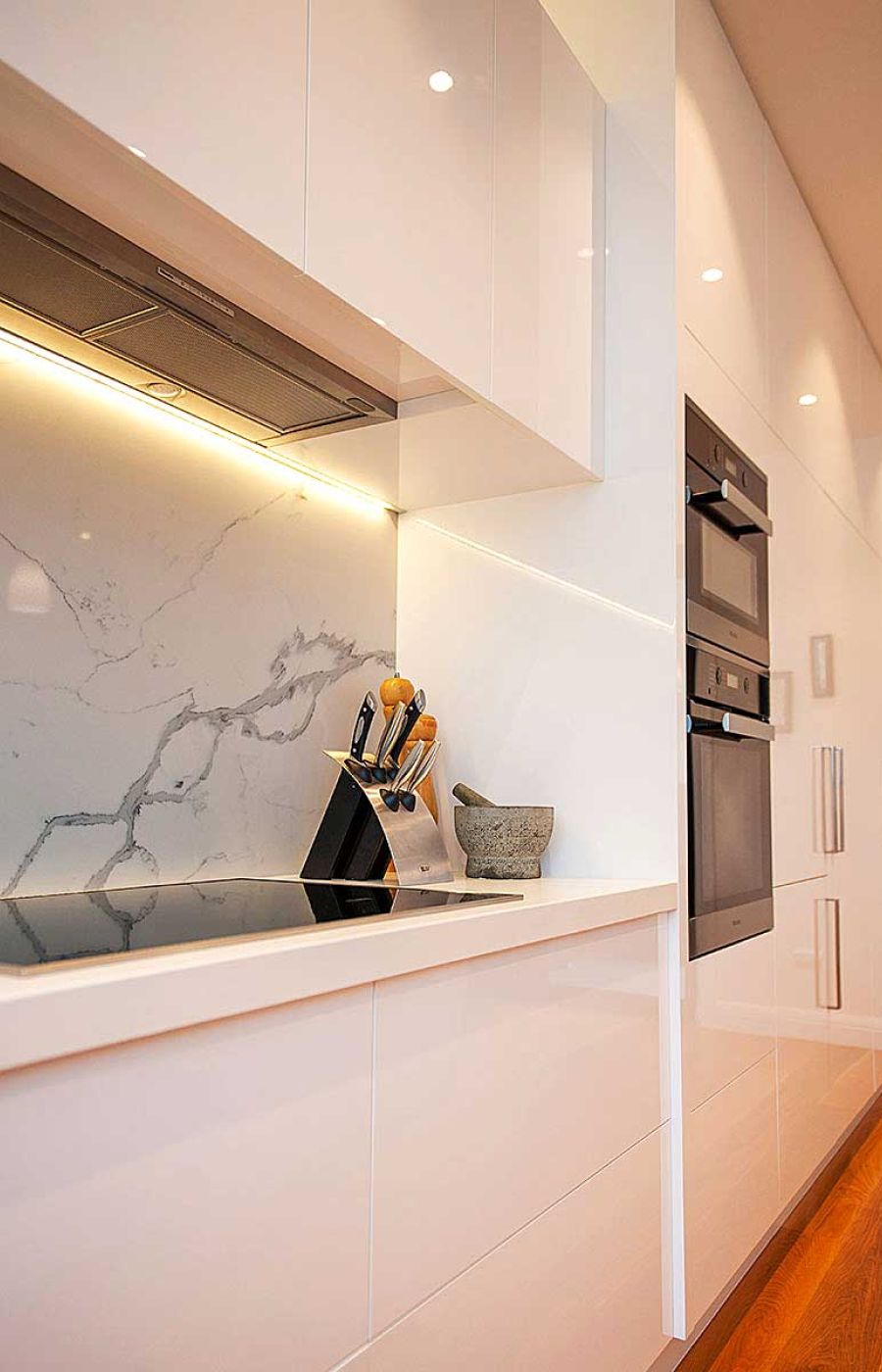 Italian marble kitchen splashback