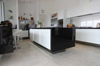 Custom built kitchen by Dimax Whitianga