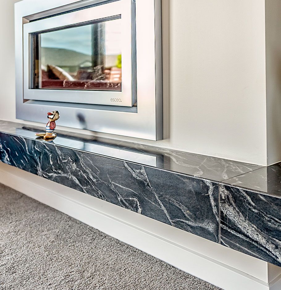 Floating Canterlevered Fireplace Hearth