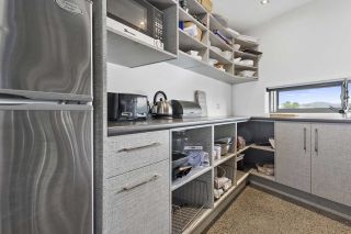 Custom built kitchen by Dimax Whitianga